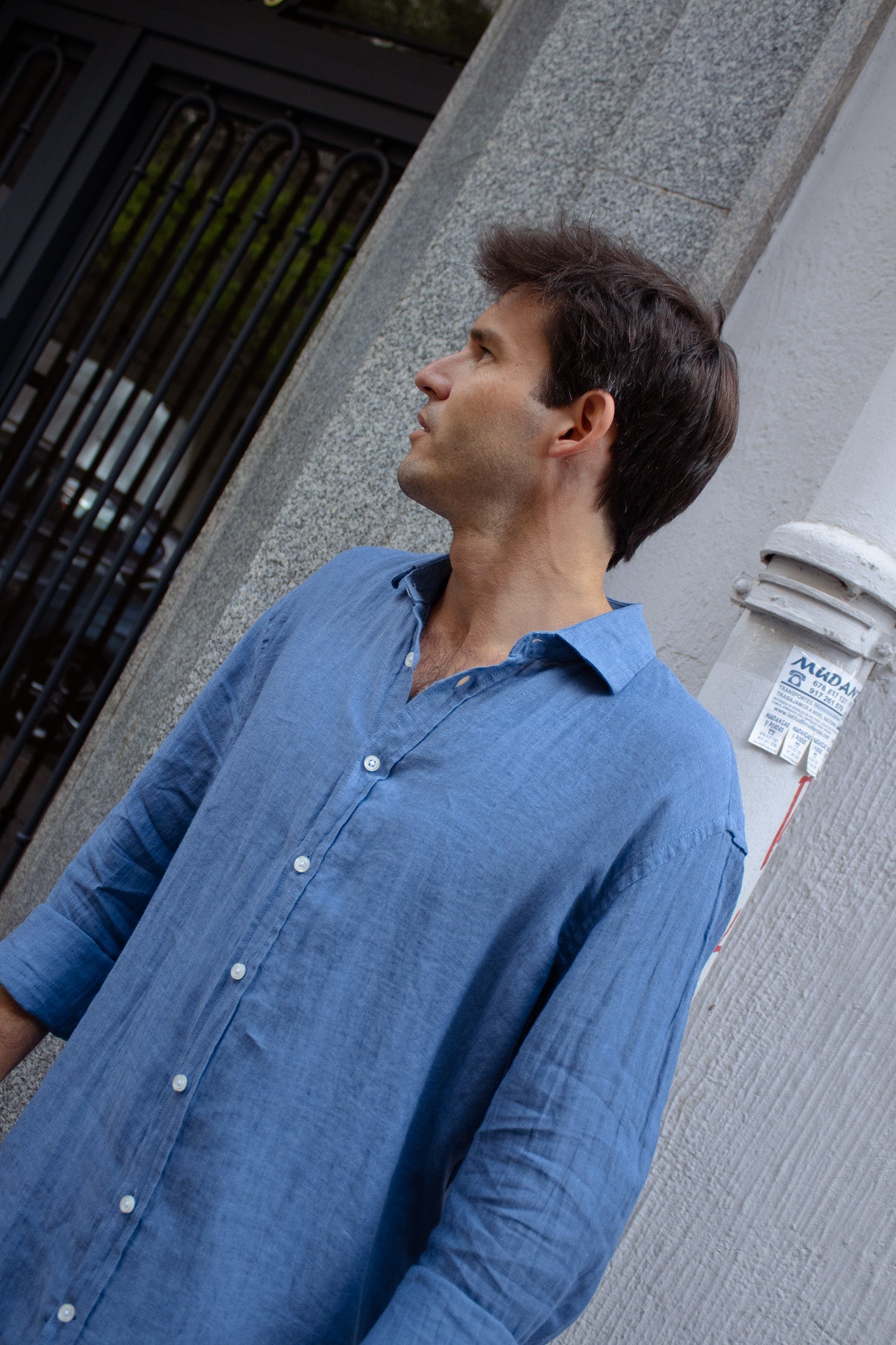 Camisa lino azul marino